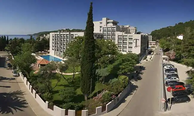 Hotel Tara