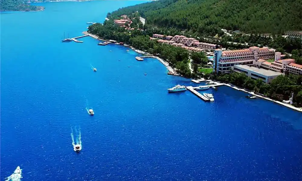 Labranda Mares